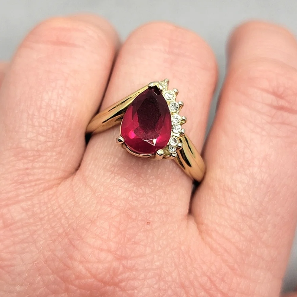 Vintage Cocktail Ring Gold Tone Simulated Ruby and Diamond
